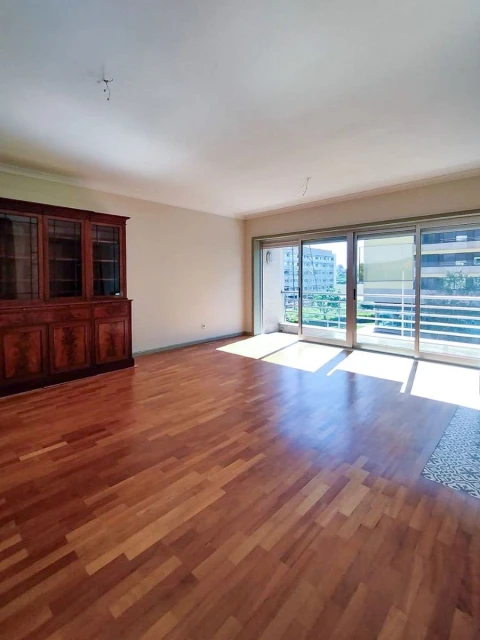 Apartamento T3 para Venda em Cidade da Maia