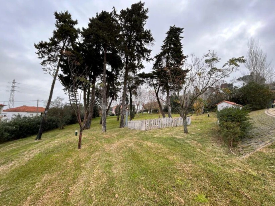 Prédio para Venda em Palmela Foto 10