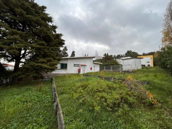 Prédio para Venda em Palmela Foto 16