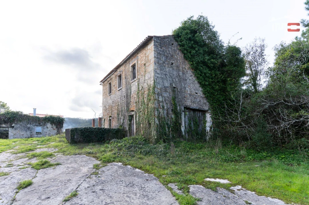 Moradia T3 para Venda em Reguengo do Fetal Foto 4