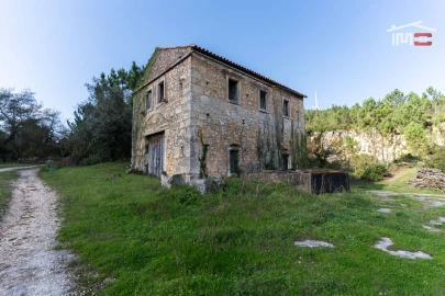 Moradia T3 para Venda em Reguengo do Fetal