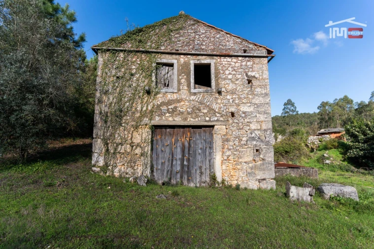 Moradia T3 para Venda em Reguengo do Fetal Foto 2