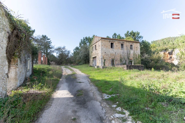 Moradia T3 para Venda em Reguengo do Fetal Foto 6