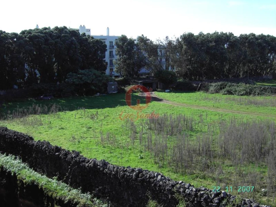 Terreno para Venda em Ponta Delgada (São José) Foto 1