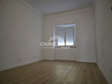 Apartamento T3 para Arrendamento em Avenidas Novas