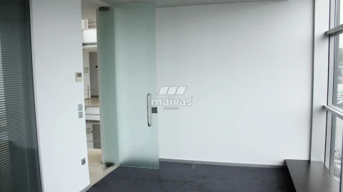 Escritório para Arrendamento em Celeirós, Aveleda e Vimieiro