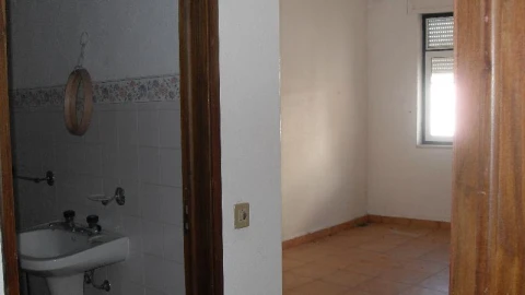 Moradia T6 para Venda em Santa Maria da Devesa