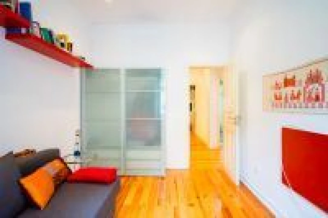 Apartamento T2 para Venda em São Vicente Foto 5