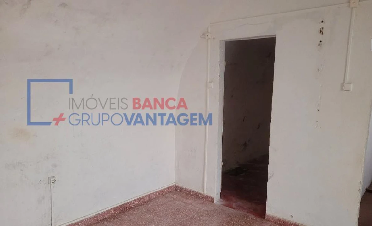 Apartamento T3 para Venda em Borba (São Bartolomeu) Foto 19