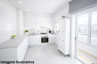 Apartamento T3 para Venda em Arcozelo