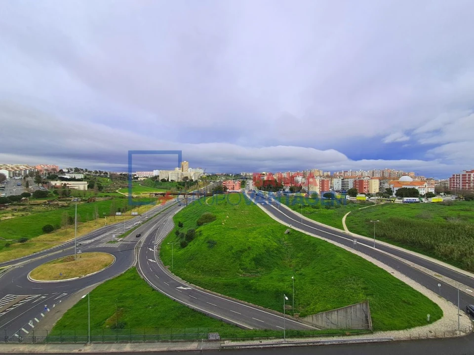 Apartamento T1 para Venda em Marvila Foto 29