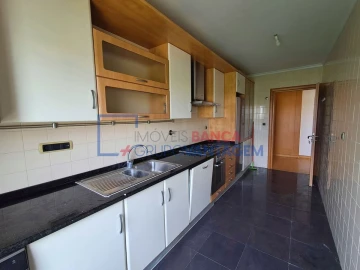 Apartamento T1 para Venda em Marvila