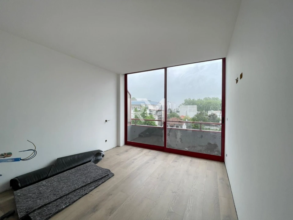 Apartamento T2 para Venda em Paredes Foto 16