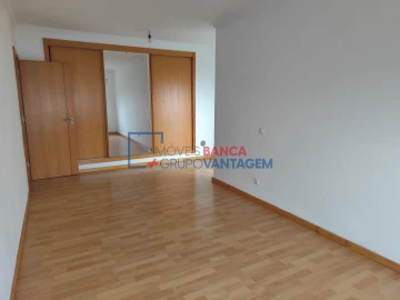 Apartamento T2 para Venda em Azambuja