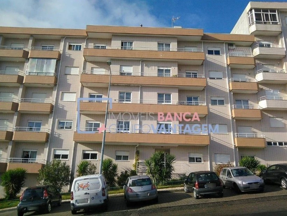 Apartamento T3 para Venda em O. Azeméis, Riba-Ul, Ul, Macinhata Seixa, Madail Foto 1