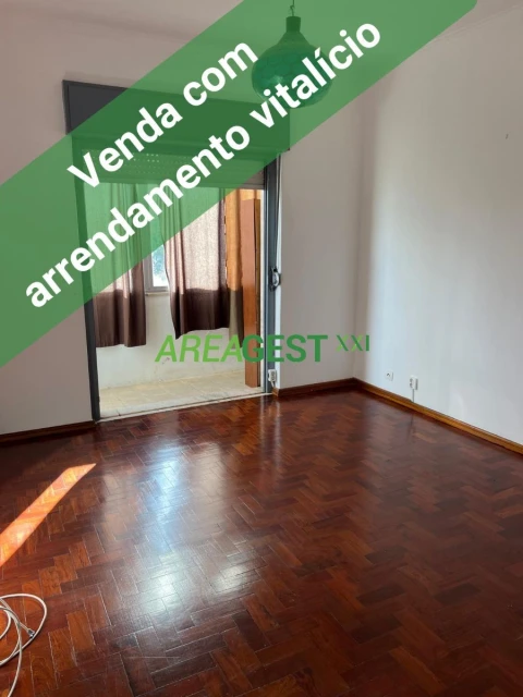 Apartamento T2 para Venda em Falagueira-Venda Nova
