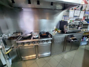 Loja para Arrendamento em Agualva e Mira-Sintra