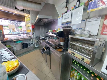 Loja para Arrendamento em Agualva e Mira-Sintra