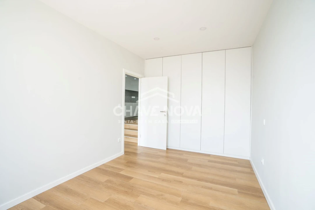 Apartamento T2 para Venda em Cortegaça Foto 6