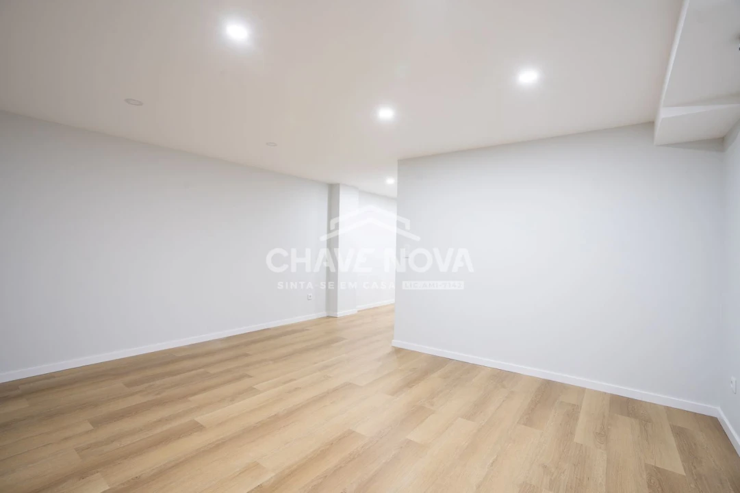 Apartamento T2 para Venda em Cortegaça Foto 16