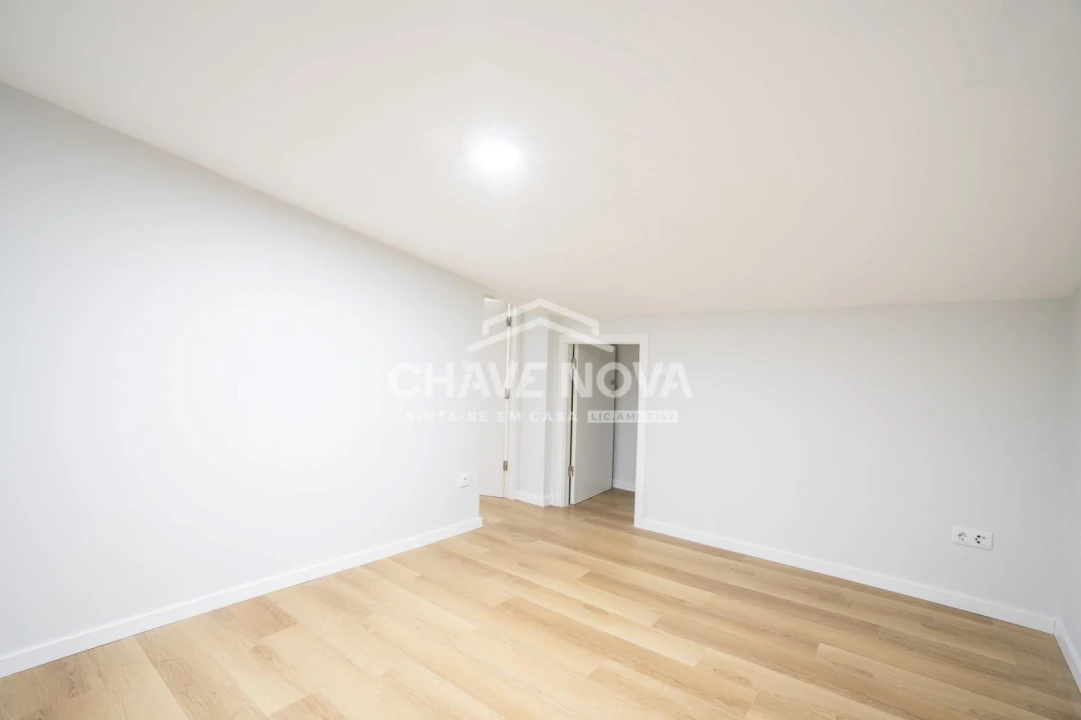 Apartamento T2 para Venda em Cortegaça Foto 17