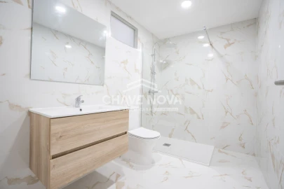 Apartamento T2 para Venda em Cortegaça