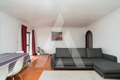 Apartamento T3 para Venda em Santa Clara e Castelo Viegas