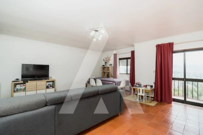 Apartamento T3 para Venda em Santa Clara e Castelo Viegas