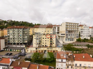 Apartamento T3 para Venda em Santa Clara e Castelo Viegas