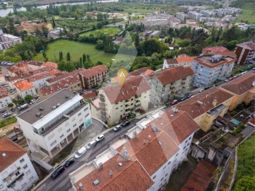 Apartamento T3 para Venda em Santa Clara e Castelo Viegas