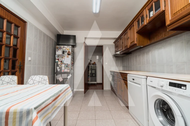 Apartamento T3 para Venda em Santa Clara e Castelo Viegas Foto 7