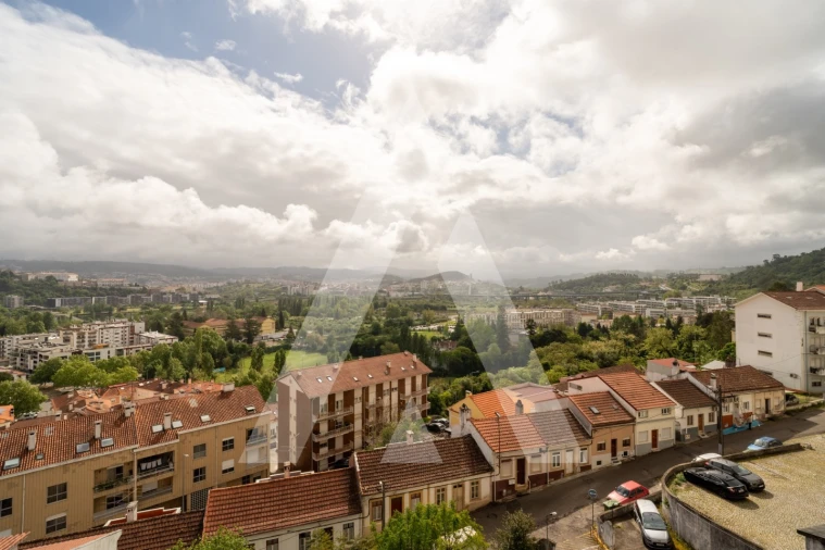 Apartamento T3 para Venda em Santa Clara e Castelo Viegas Foto 21