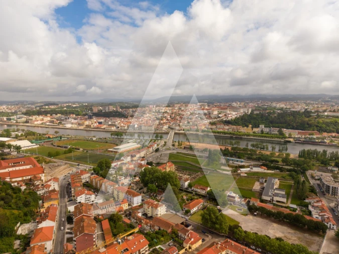 Apartamento T3 para Venda em Santa Clara e Castelo Viegas Foto 24