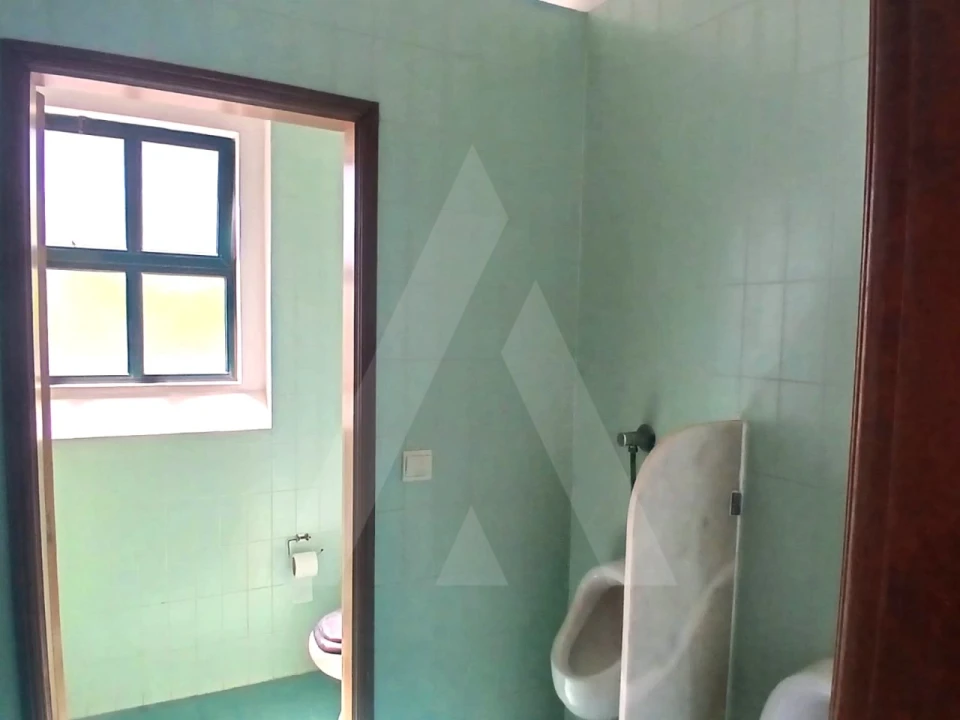 Loja para Arrendamento em Ílhavo (São Salvador) Foto 11