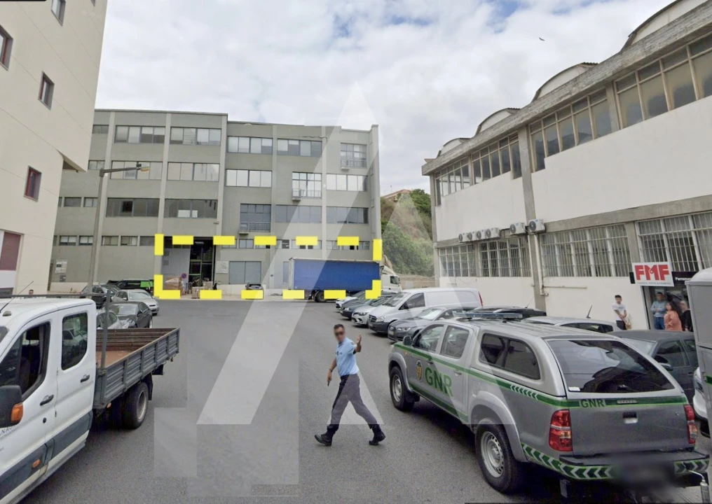 Armazém para Venda em Marvila Foto 1