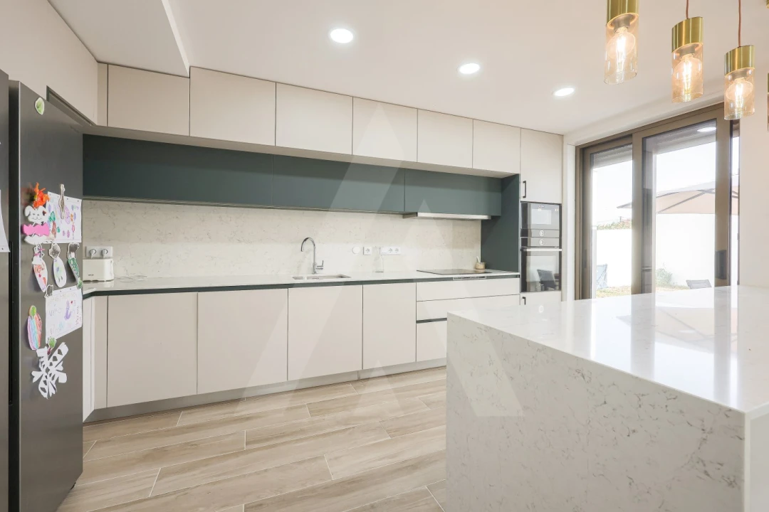 Moradia T4 para Arrendamento em Ílhavo (São Salvador) Foto 3