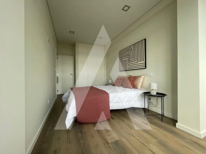 Apartamento T3 para Venda em Benfica Foto 8