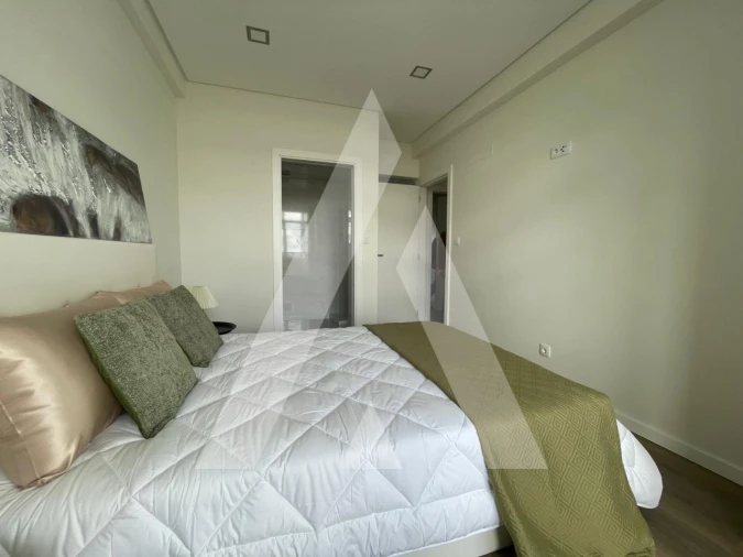 Apartamento T3 para Venda em Benfica Foto 9