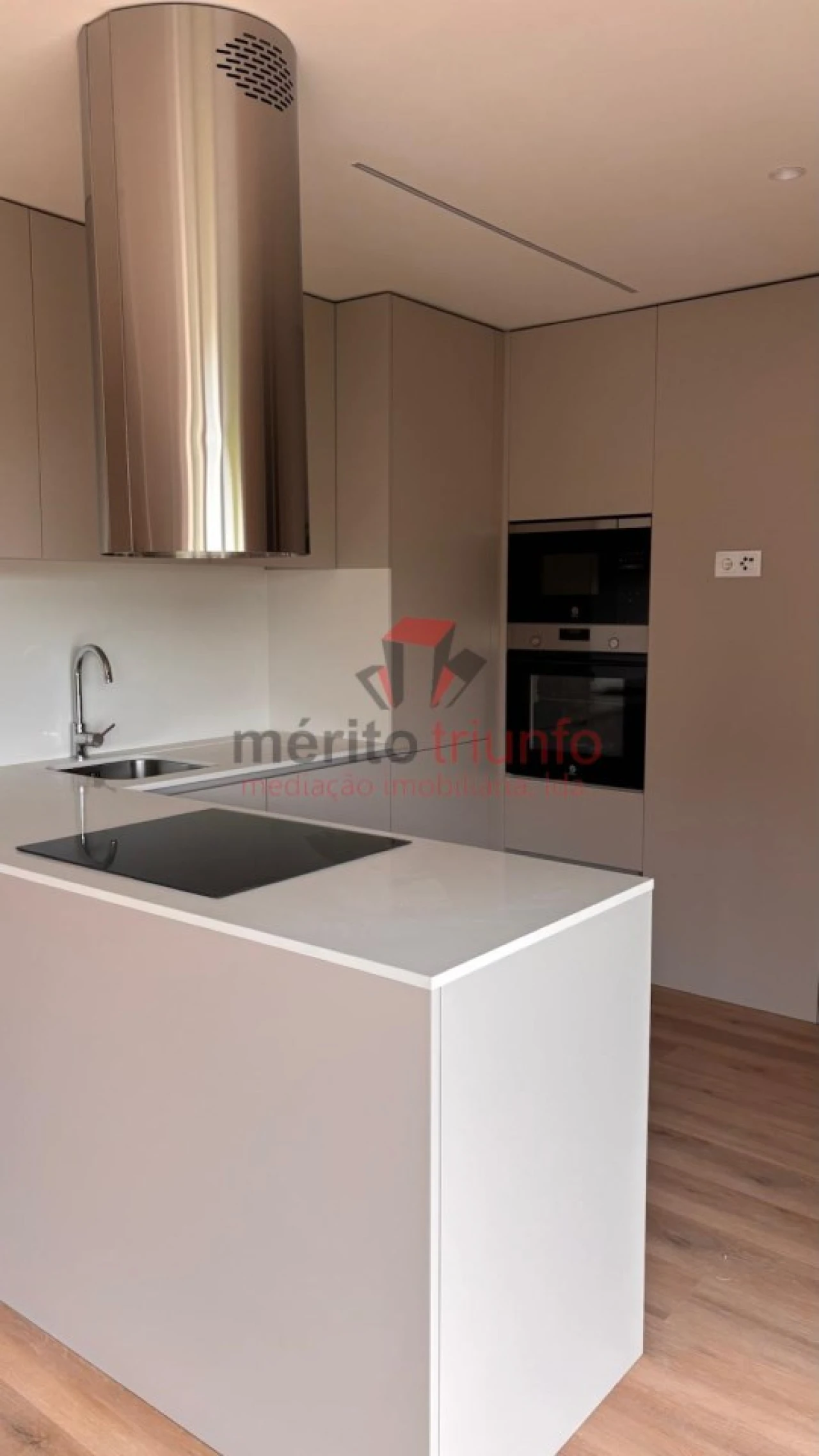 Apartamento T3 para Venda em Vila Nova de Famalicão e Calendário Foto 21