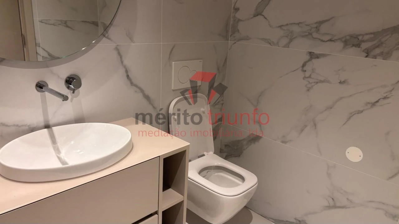 Apartamento T3 para Venda em Vila Nova de Famalicão e Calendário Foto 30