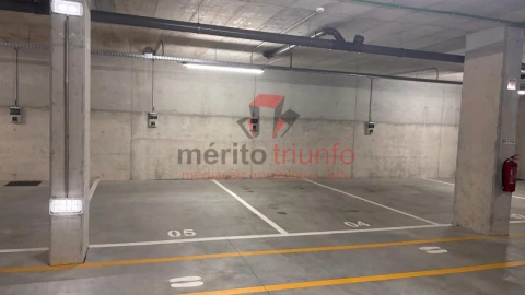 Apartamento T3 para Venda em Vila Nova de Famalicão e Calendário