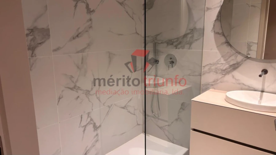Apartamento T2 para Venda em Vila Nova de Famalicão e Calendário Foto 29