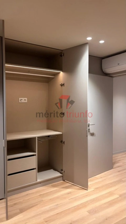 Apartamento T4 para Venda em Vila Nova de Famalicão e Calendário