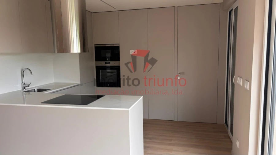Apartamento T4 para Venda em Vila Nova de Famalicão e Calendário Foto 22