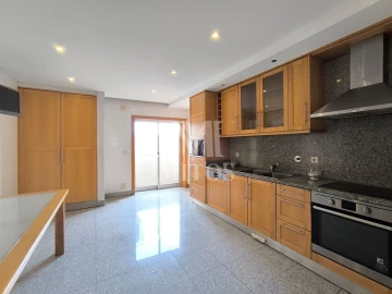 Apartamento T3 para Venda em Santa Maria Maior e Monserrate e Meadela