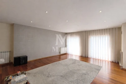 Apartamento T3 para Venda em Santa Maria Maior e Monserrate e Meadela