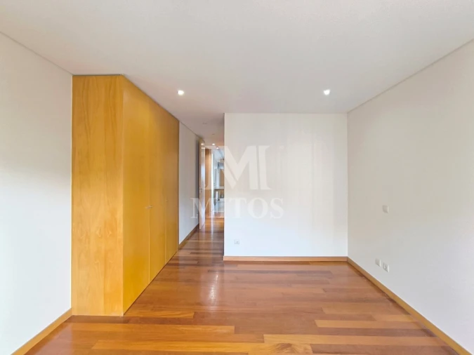 Apartamento T3 para Venda em Santa Maria Maior e Monserrate e Meadela Foto 8