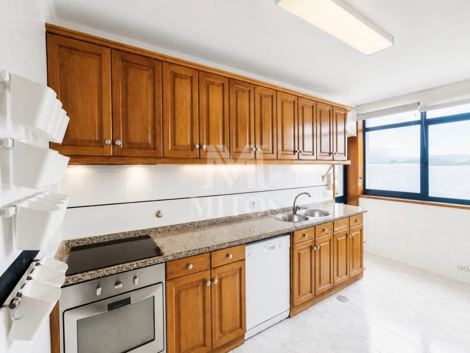 Apartamento T3 para Venda em Santa Maria Maior e Monserrate e Meadela Foto 8