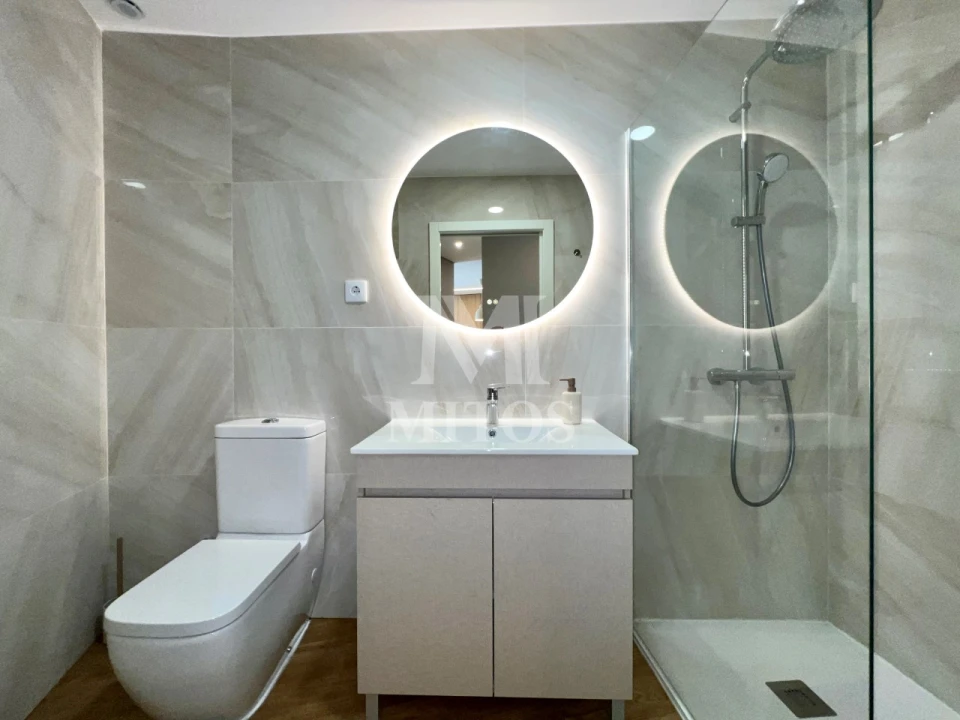 Apartamento T2 para Venda em Darque Foto 15