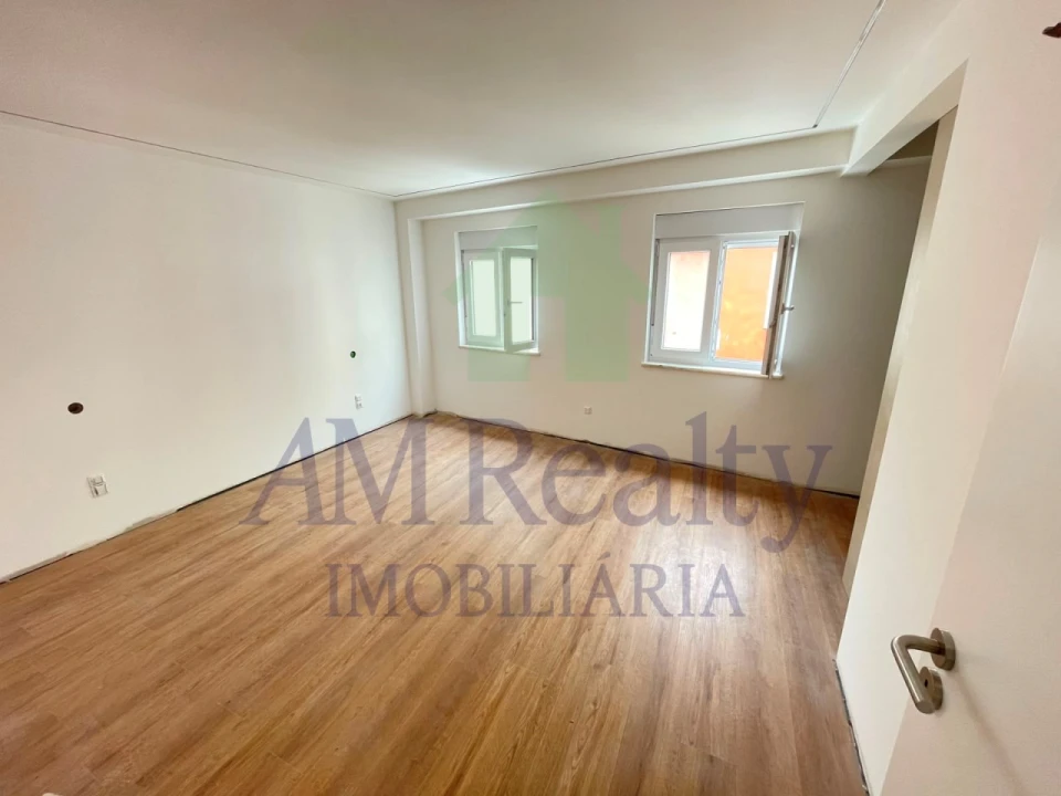 Moradia T3 para Venda em Peniche Foto 1